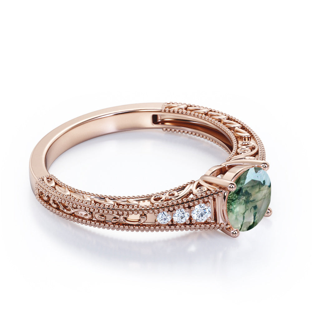 Art deco filigree 1.25 carat Round cut Moss Agate and diamond antique vintage engagement ring in White gold