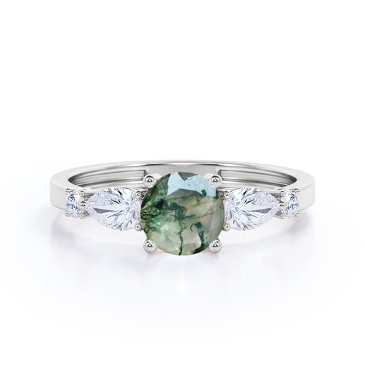 Vintage Five stones 1.2 carat Round cut Moss Green Agate and diamond 4 prong engagement ring in White gold